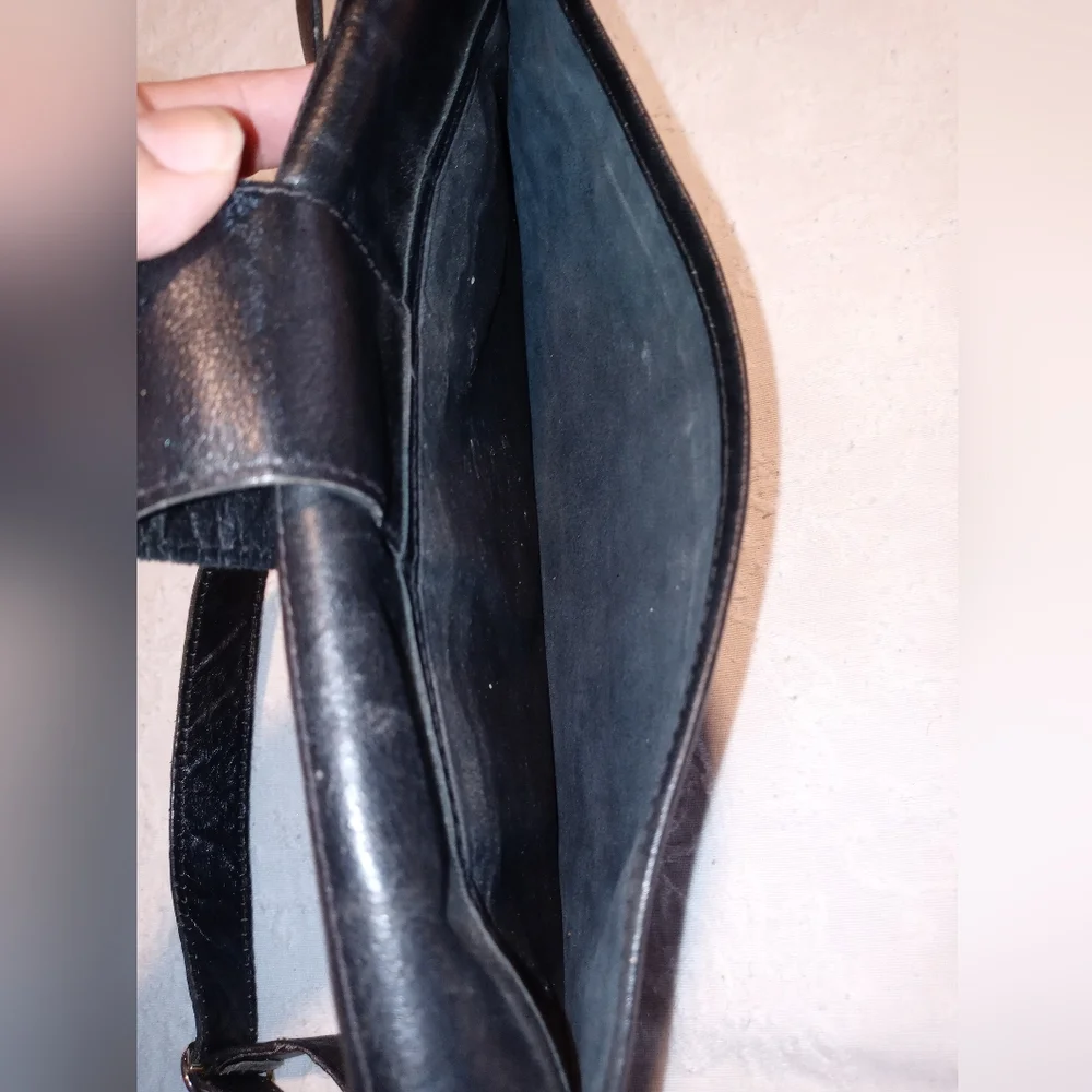 🖤Vintage Neiman Marcus Black Leather Shoulder Bag